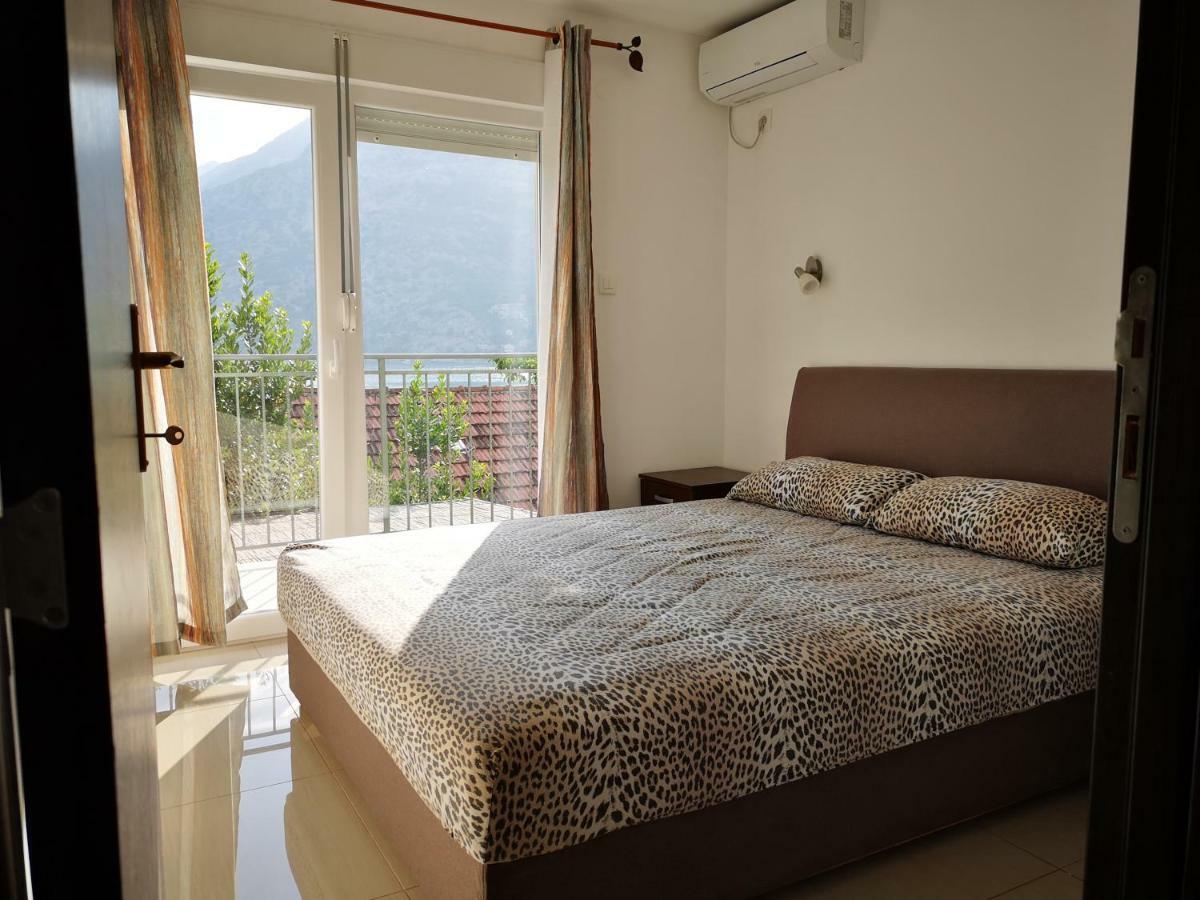 Apartments Montenegro Risan Cuckovic エクステリア 写真