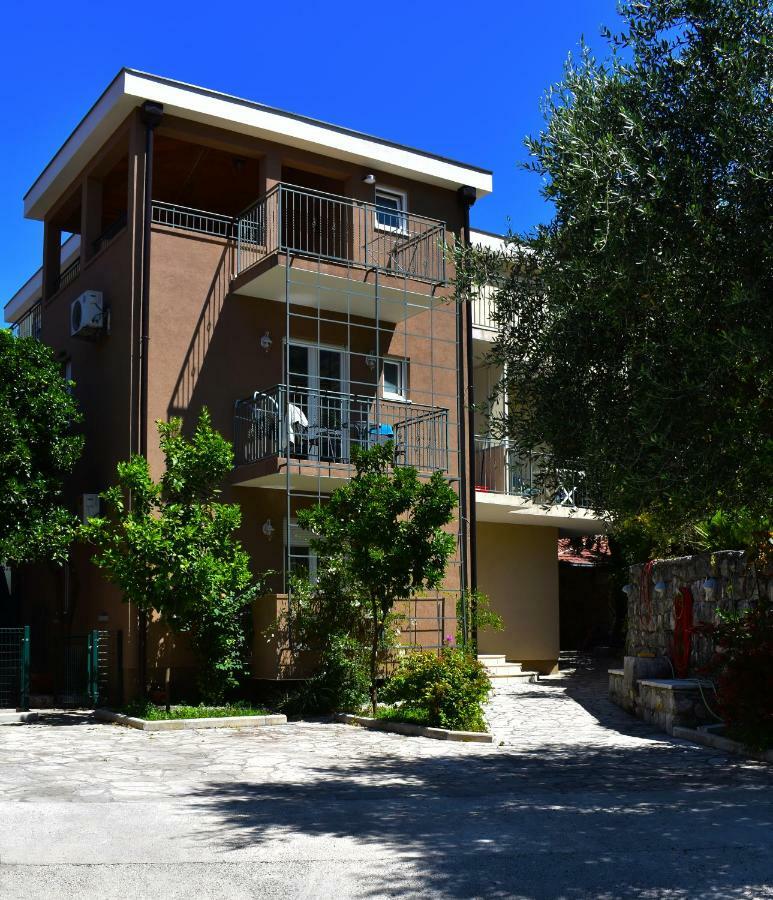 Apartments Montenegro Risan Cuckovic エクステリア 写真