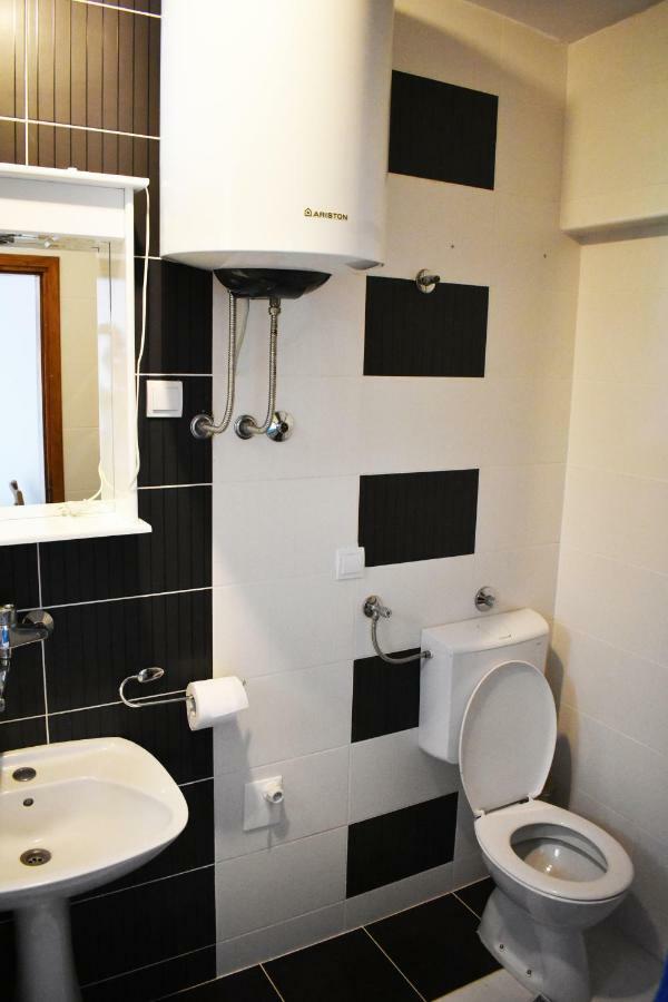 Apartments Montenegro Risan Cuckovic エクステリア 写真